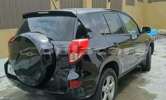 Acheter Occasion Voiture Toyota RAV4 Noir à Suva, Central Acheter Occasion Voiture Toyota RAV4 Noir à Suva, Central