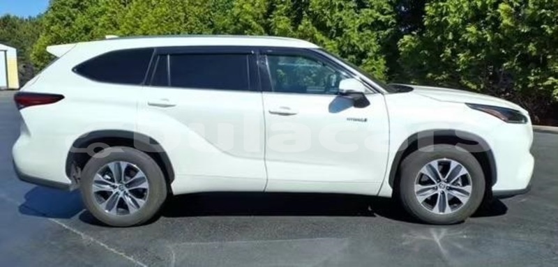 Big with watermark toyota highlander central suva 15493