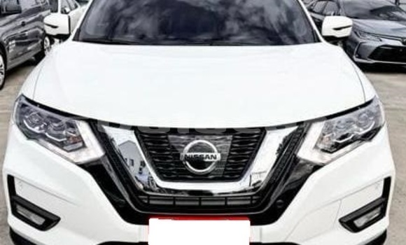 Buy Used Nissan X–Trail White Car in Suva in Central Buy Used Nissan X–Trail White Car in Suva in Central