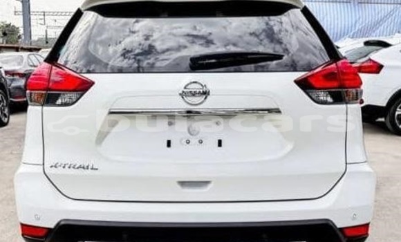 Buy Used Nissan X–Trail White Car in Suva in Central Buy Used Nissan X–Trail White Car in Suva in Central