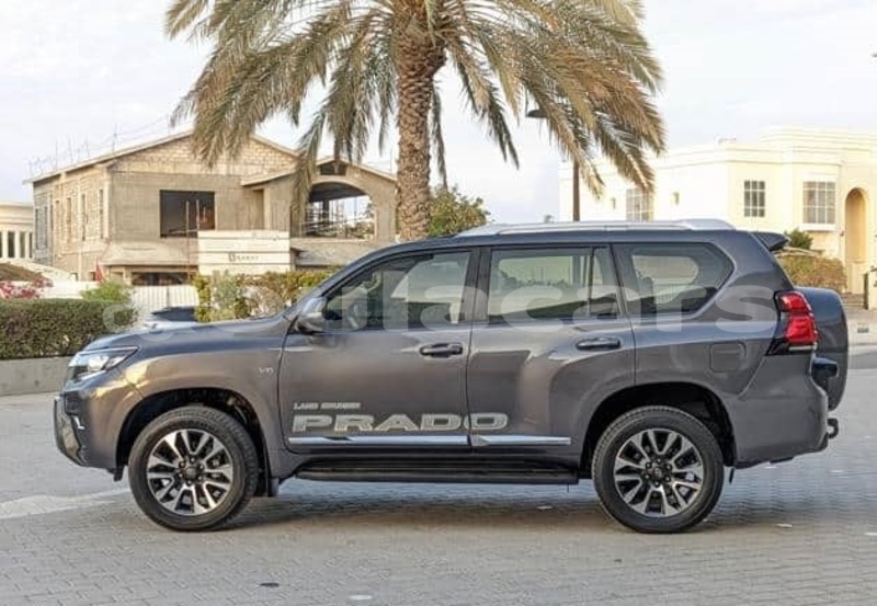 Big with watermark toyota land cruiser prado central suva 16137