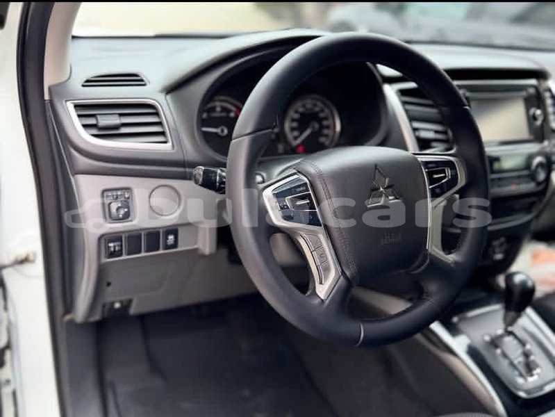 Big with watermark mitsubishi l200 central suva 16792