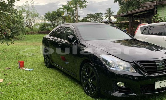 Buy Used Toyota Crown Black Car in Nadi in Western Buy Used Toyota Crown Black Car in Nadi in Western