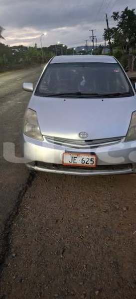 Big with watermark toyota premio western ba 17586