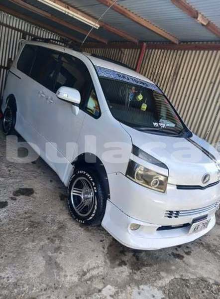 Big with watermark toyota voxy western ba 17616