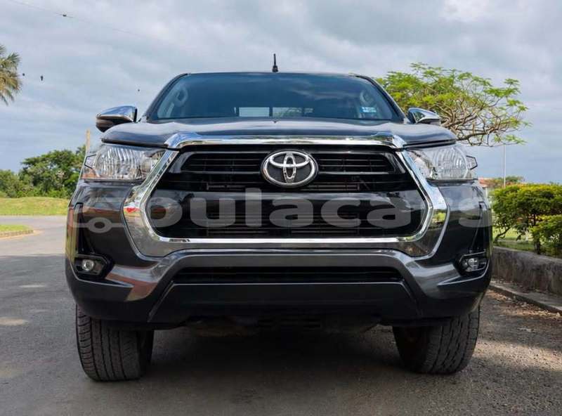 Big with watermark toyota hilux central suva 17755