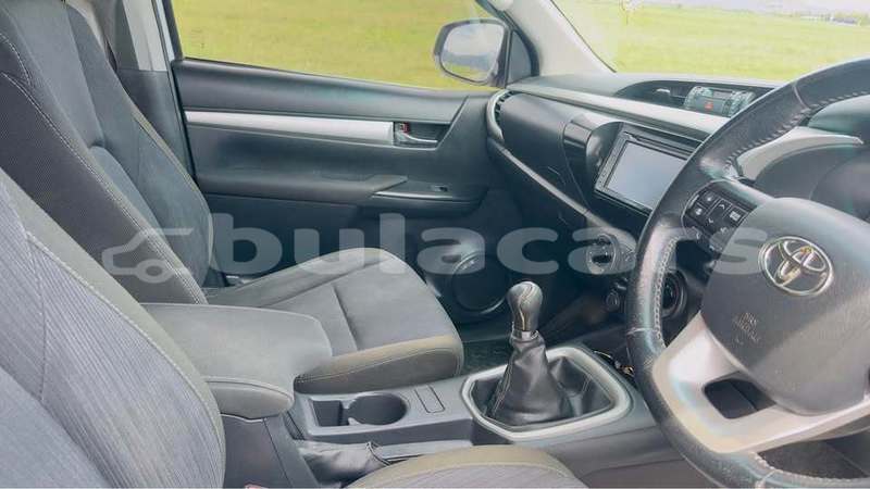Big with watermark toyota hiluxe revo central suva 17758