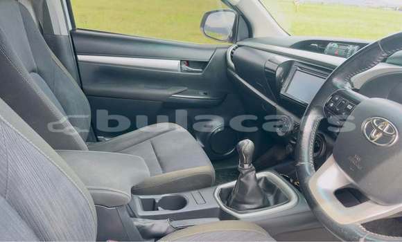 Buy Used Toyota Hiluxe Revo White Car in Suva in Central Buy Used Toyota Hiluxe Revo White Car in Suva in Central