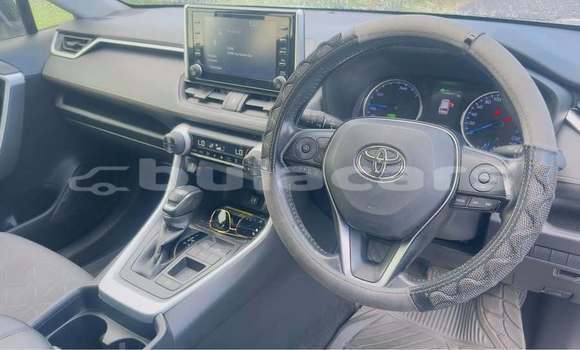 Buy Used Toyota RAV4 White Car in Suva in Central Buy Used Toyota RAV4 White Car in Suva in Central