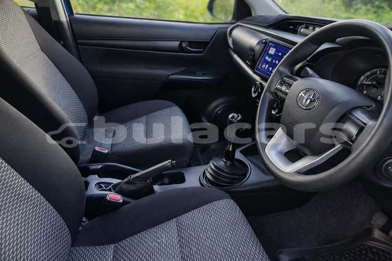 Big with watermark toyota hiluxe revo central suva 17761