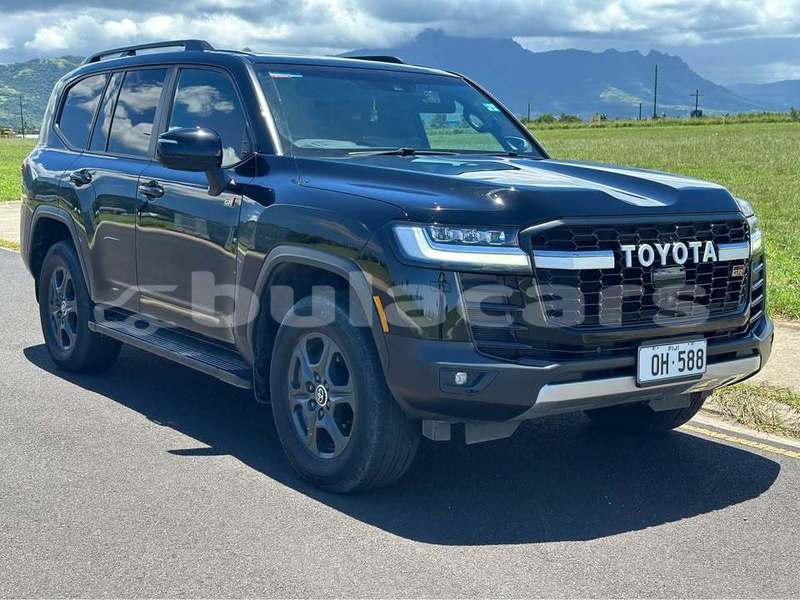 Big with watermark toyota land cruiser prado central suva 17764