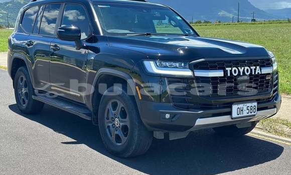 Buy Used Toyota Land Cruiser Prado Black Car in Suva in Central