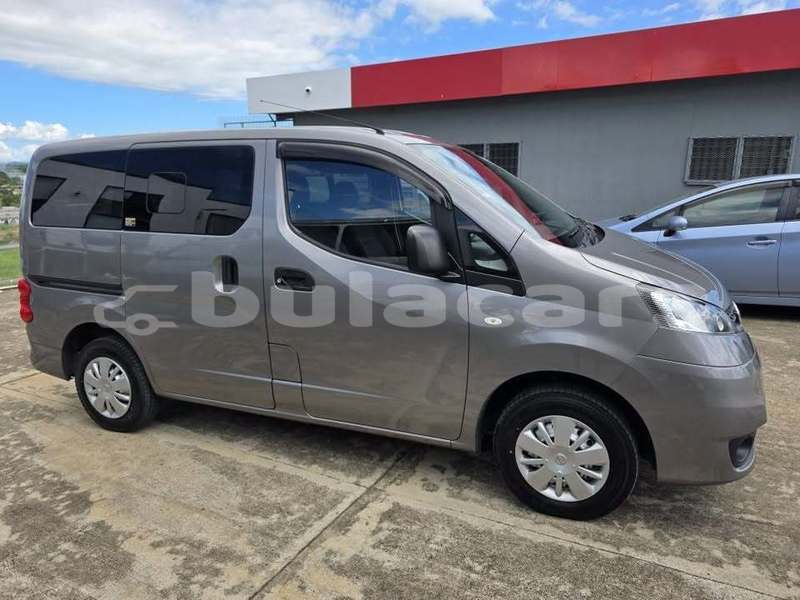 Big with watermark nissan nv200 central suva 17775