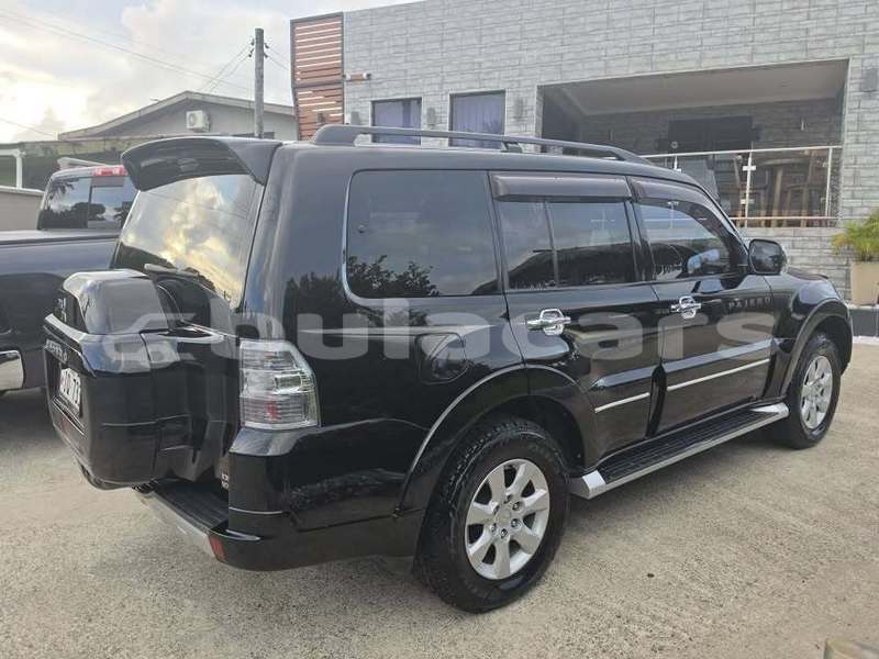 Big with watermark mitsubishi pajero central suva 17777
