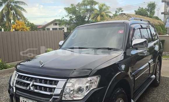 Acheter Occasion Voiture Mitsubishi Pajero Noir à Suva, Central Acheter Occasion Voiture Mitsubishi Pajero Noir à Suva, Central