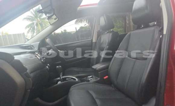 Acheter Occasion Voiture Nissan X–Trail Rouge à Suva, Central Acheter Occasion Voiture Nissan X–Trail Rouge à Suva, Central