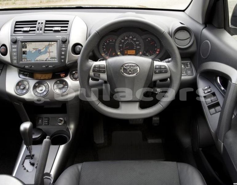 Big with watermark toyota rav4 central suva 18353