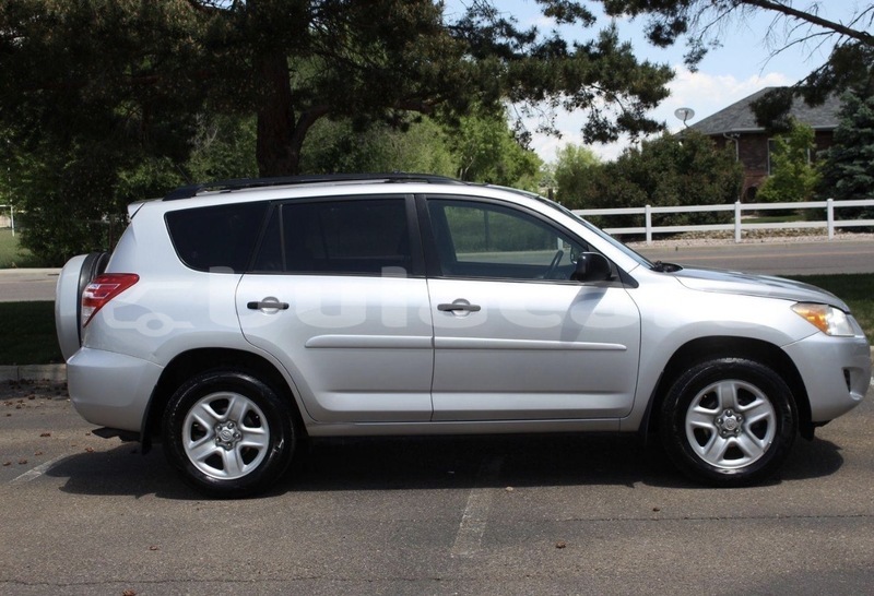 Big with watermark toyota rav4 central suva 18353