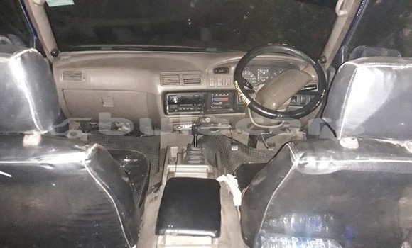 Acheter Occasion Voiture Toyota LiteAce Bleu à Lautoka, Western Acheter Occasion Voiture Toyota LiteAce Bleu à Lautoka, Western