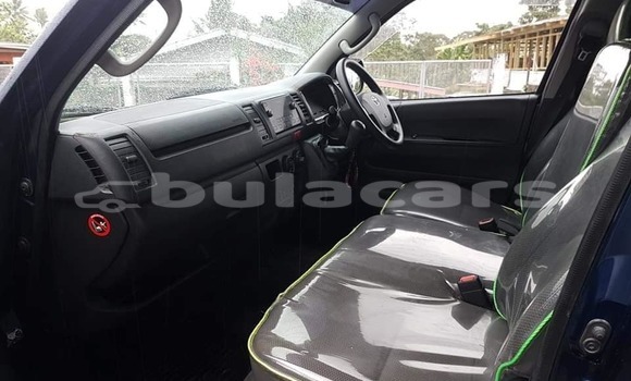 Buy Used Toyota Hiace Blue Car in Suva in Central Buy Used Toyota Hiace Blue Car in Suva in Central