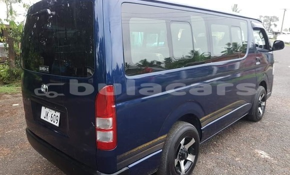 Buy Used Toyota Hiace Blue Car in Suva in Central Buy Used Toyota Hiace Blue Car in Suva in Central