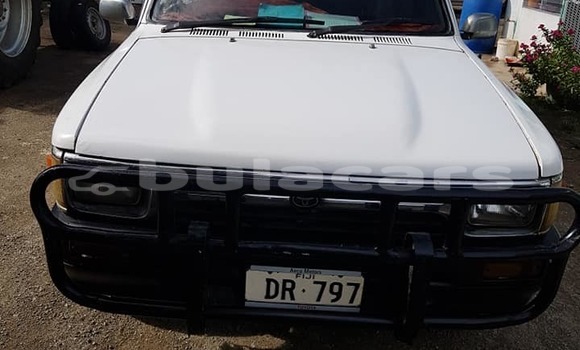 Buy Used Toyota Hilux White Car in Nadi in Western Buy Used Toyota Hilux White Car in Nadi in Western