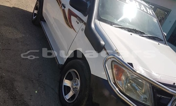 Buy Used Toyota Hilux White Car in Nadi in Western Buy Used Toyota Hilux White Car in Nadi in Western